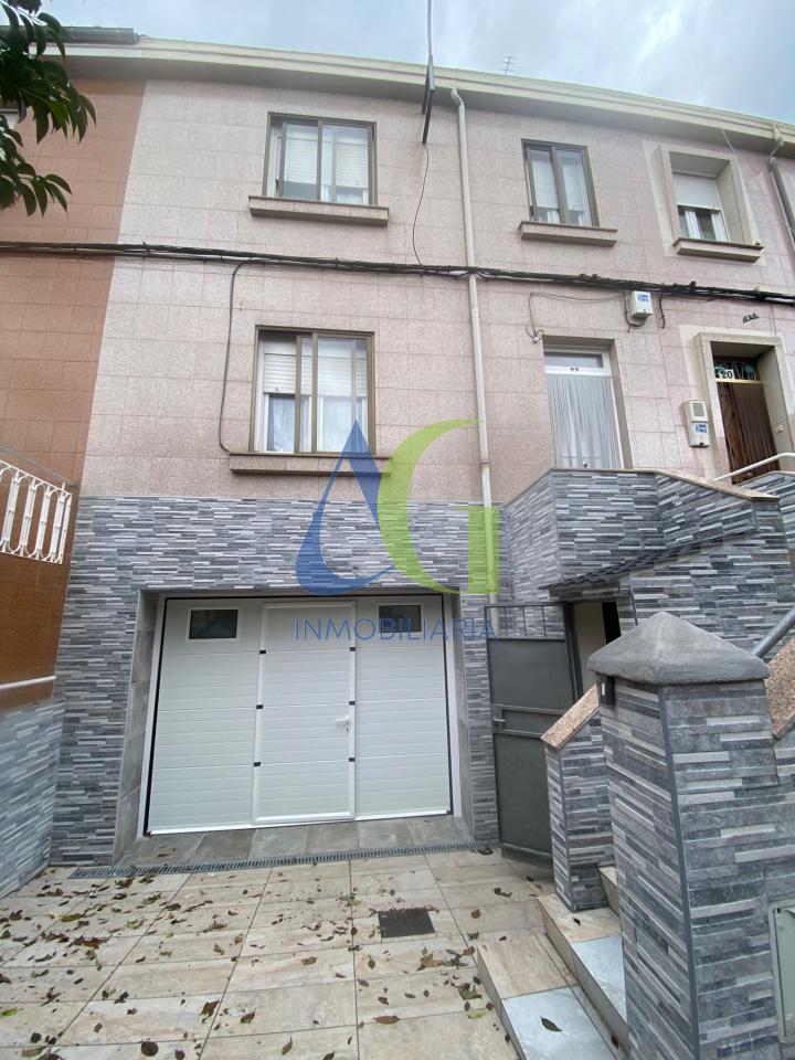 SE VENDE CASA DE 3 HABITACIONES EN LEON. ZONA EJIDO