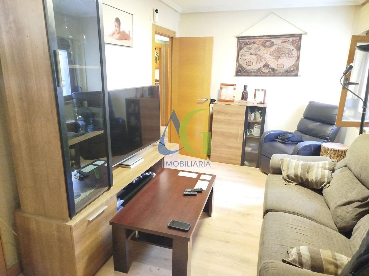 SE VENDE PISO DE 3 HABITACIONES EN LEON.