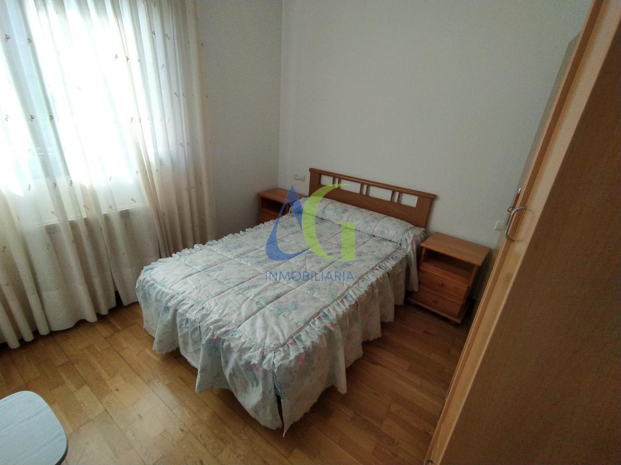 SE ALQUILA PISO DE 2 HABITACIONES EN VILLAOBISPO