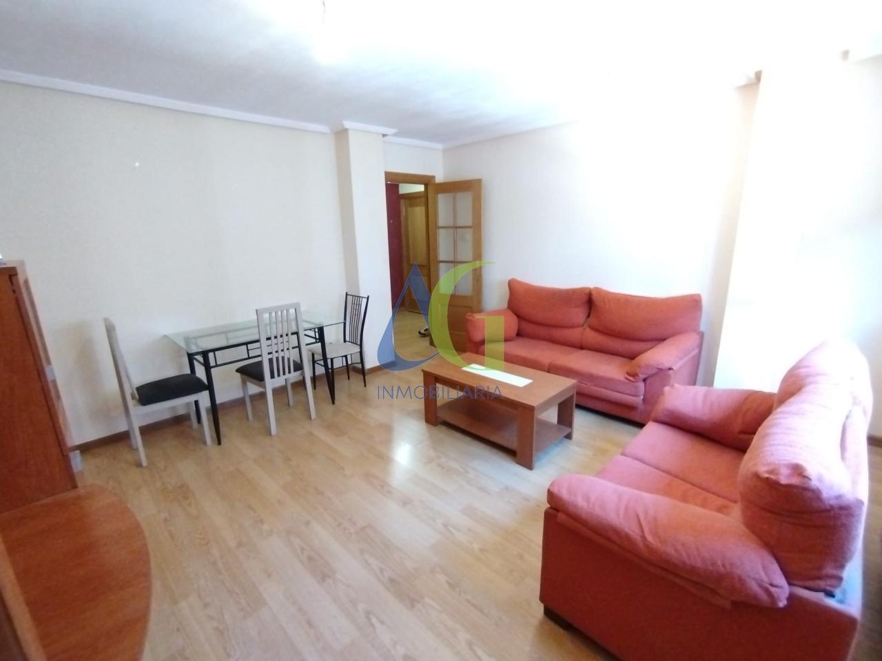 SE VENDE PISO DE 2  HABITACIONES EN VILLAOBISPO DE LAS REGUERAS